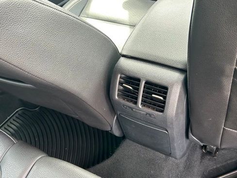 Used 2014 Volkswagen Jetta TDI FWD image 16