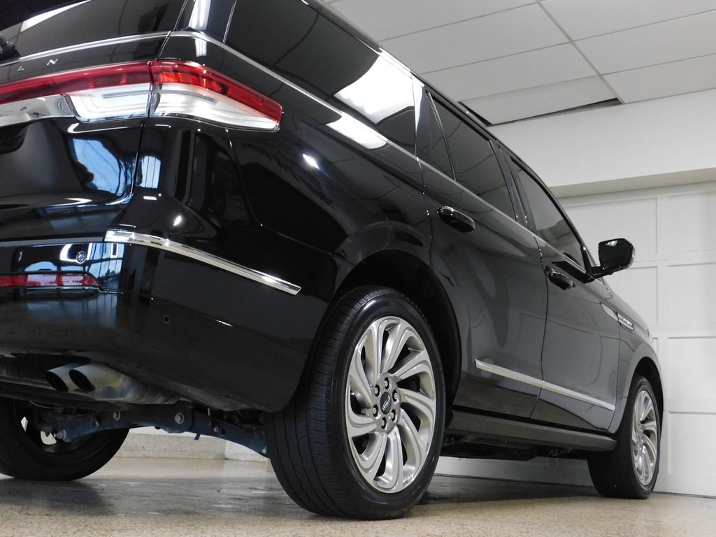 Used 2024 Lincoln Navigator Reserve w/ Equipment Group 201A AWD/4WD image 88