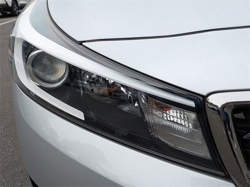 Used 2017 Kia Forte LX image 10