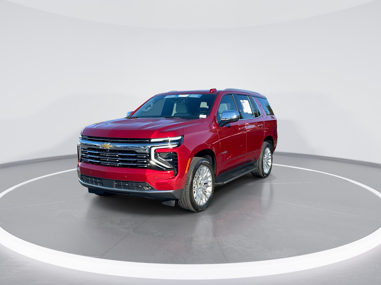 Used 2025 Chevrolet Tahoe Premier AWD/4WD image 5