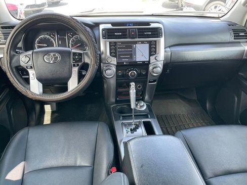 Used 2022 Toyota 4Runner TRD Sport w/ Technology Package AWD/4WD image 12
