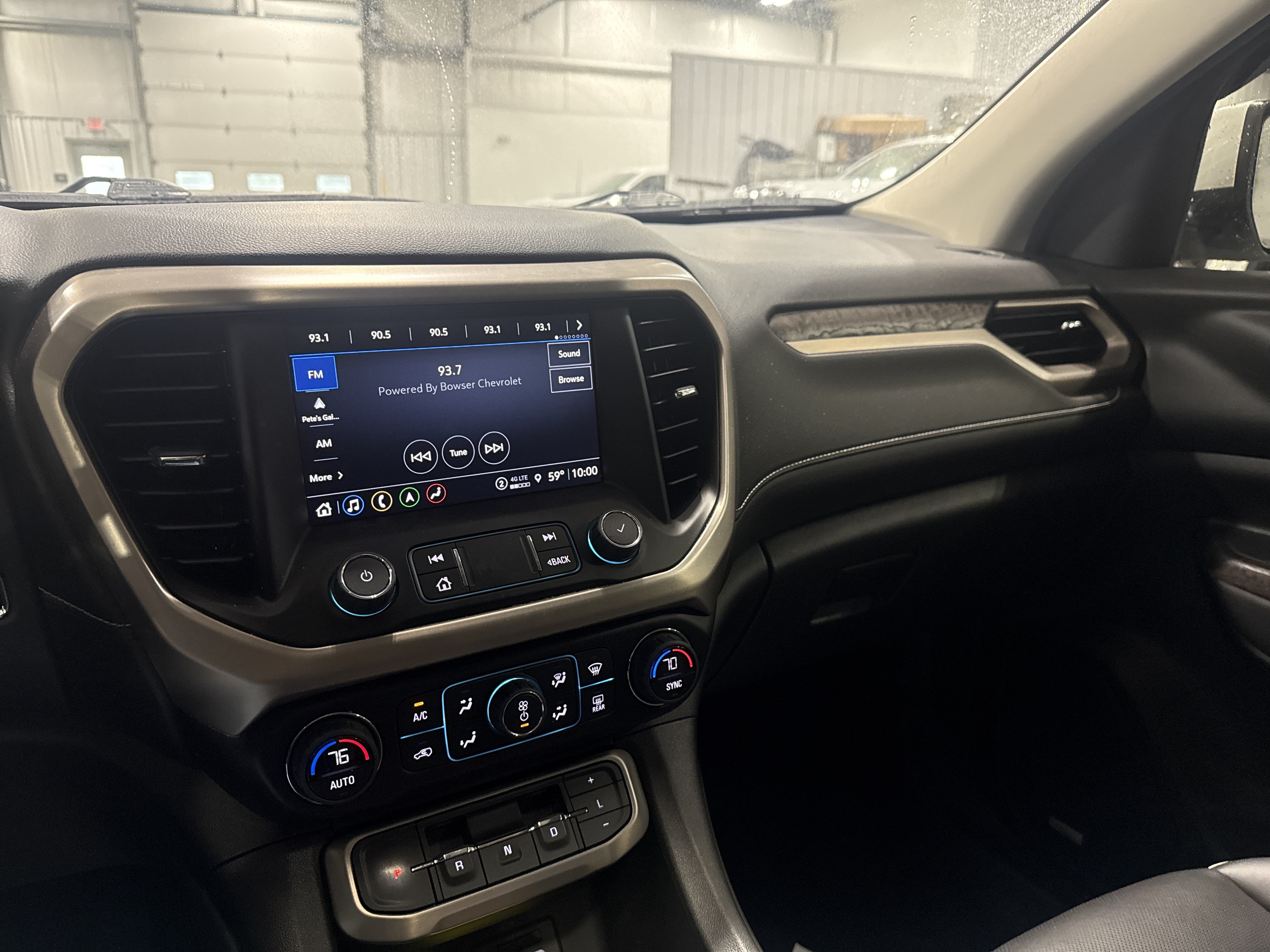 Used 2022 GMC Acadia Denali w/ GMC Pro Grade Package AWD/4WD image 11