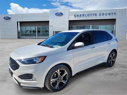 Certified 2020 Ford Edge ST image 2