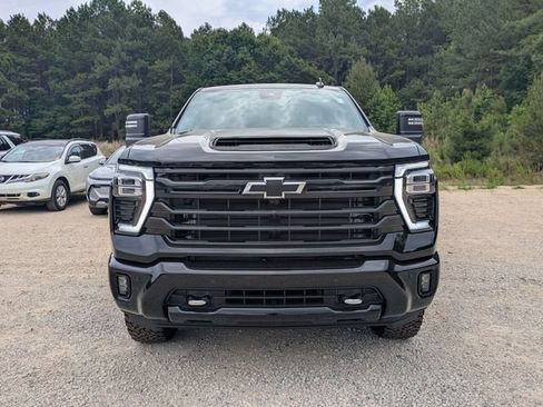 New 2026 Chevrolet Silverado 2500 High Country w/ High Country Premium Package AWD/4WD image 6
