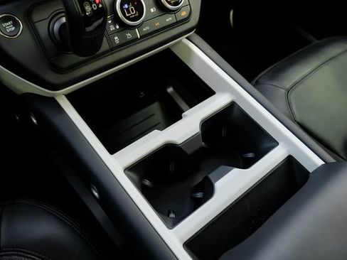 New 2026 Land Rover Defender 130 S AWD/4WD image 31