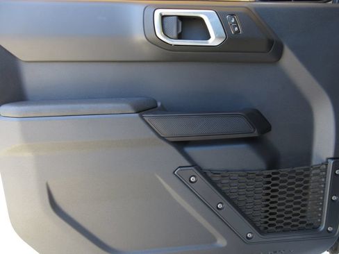 New 2025 Ford Bronco 4-Door AWD/4WD image 9