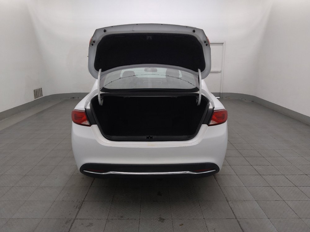 Used 2016 Chrysler 200 Limited FWD image 29
