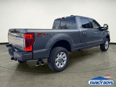 Used 2021 Ford F250 Platinum w/ FX4 Off-Road Package image 4
