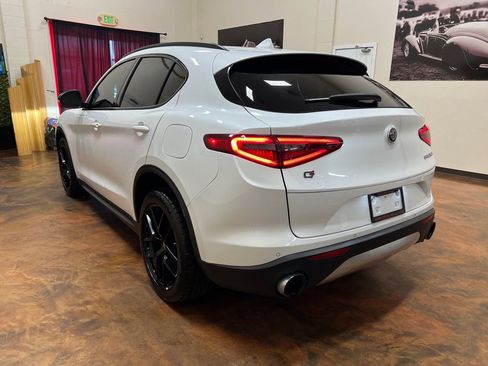 Used 2018 Alfa Romeo Stelvio Ti Sport image 7