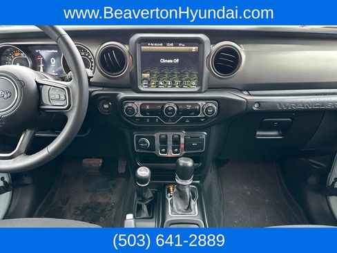 Used 2023 Jeep Wrangler Sport S image 5