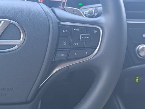 Used 2025 Lexus ES 350 w/ Premium Package FWD image 22