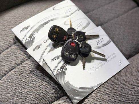 Used 2017 Chevrolet Express 3500 image 38