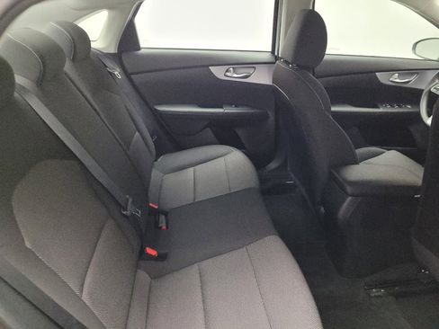 Used 2023 Kia Forte LXS FWD image 19