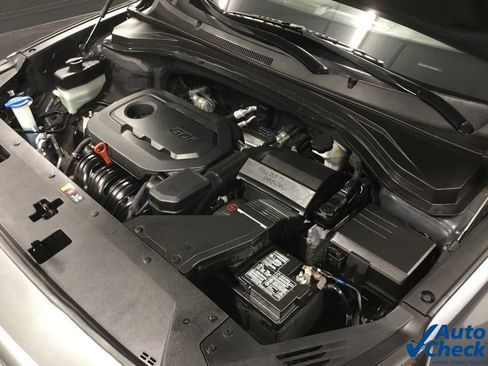 Used 2019 Hyundai Santa Fe Limited image 44