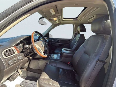 Used 2014 GMC Sierra 3500 Denali AWD/4WD image 14