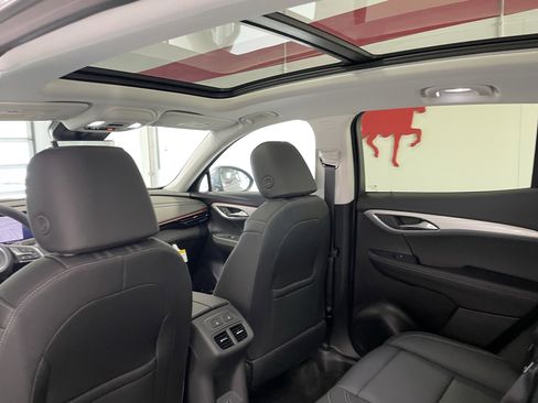 New 2026 Buick Envision Avenir image 13