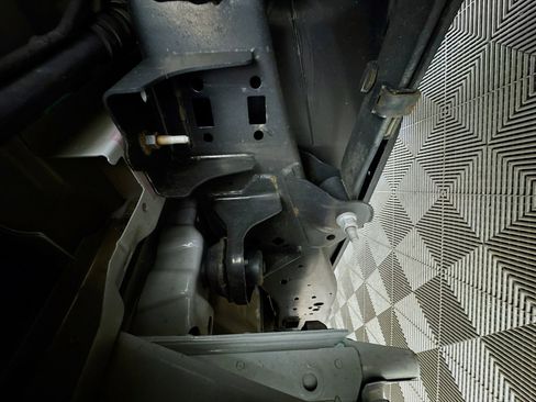 Used 2023 Ford F150 Lariat w/ Equipment Group 502A High AWD/4WD image 41