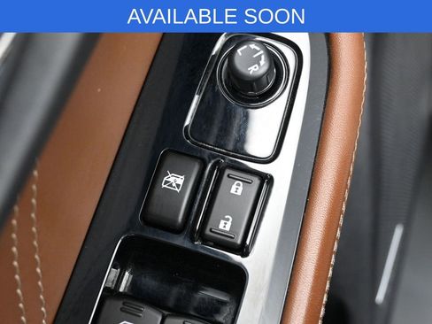 Used 2019 Subaru Outback 2.5i Touring w/ Popular Package #3A image 12