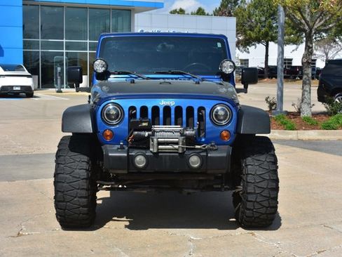Used 2009 Jeep Wrangler X image 2