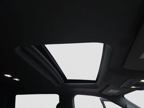 Used 2022 GMC Sierra 2500 Denali w/ Denali Ultimate Package image 17