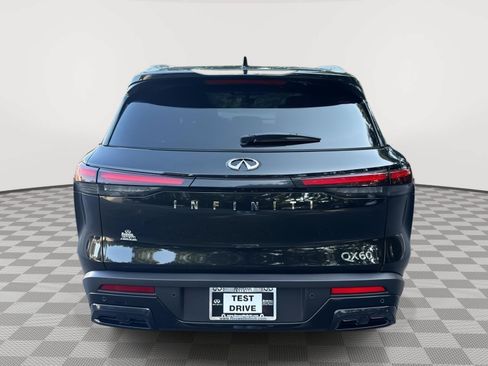 Used 2025 INFINITI QX60 Luxe FWD image 7