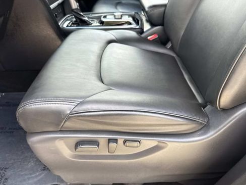 Used 2023 Nissan Armada SV RWD image 34
