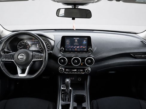 Used 2020 Nissan Sentra SV FWD image 19
