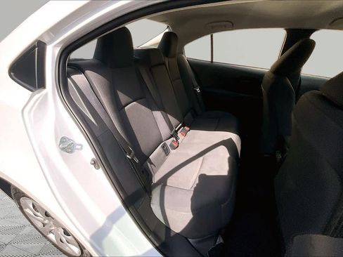 Used 2025 Toyota Corolla LE FWD image 20