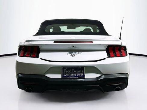 Used 2024 Ford Mustang Premium RWD image 8
