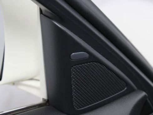 Used 2012 INFINITI M56 x w/ Deluxe Touring Pkg image 12