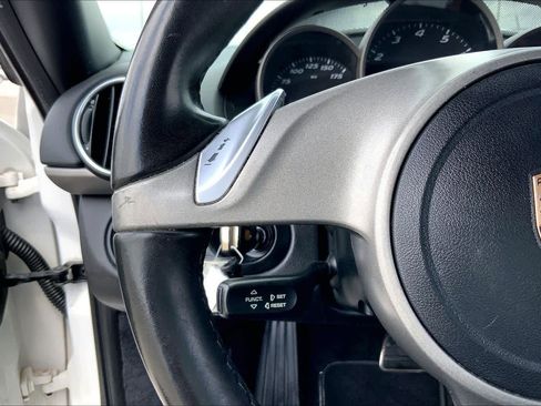 Used 2010 Porsche Cayman image 21