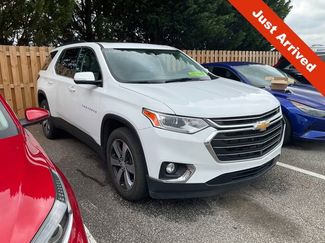 Used 2020 Chevrolet Traverse LT w/ LT Premium Package FWD video 1