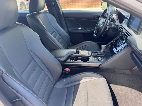 Used 2023 Lexus IS 350 F Sport RWD image 13