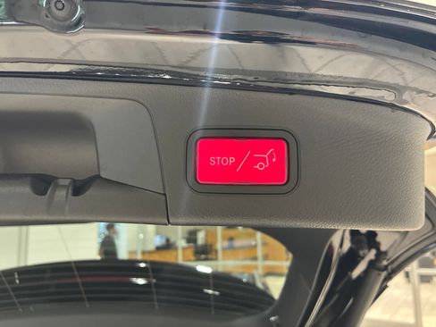 Used 2026 Mercedes-Benz GLA 250 4MATIC image 8
