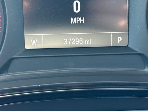 Used 2024 Chevrolet Trax LS FWD image 17