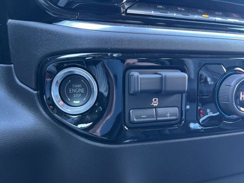 New 2025 Chevrolet Silverado 1500 RST w/ Convenience Package II image 21