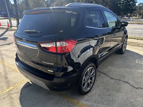 Used 2018 Ford EcoSport Titanium image 4