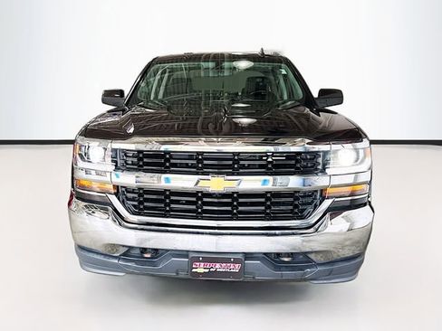 Used 2019 Chevrolet Silverado 1500 LT AWD/4WD image 4