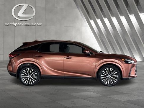 Certified 2023 Lexus RX 350 350h Premium Plus w/ Accessory Package (Z1) image 4