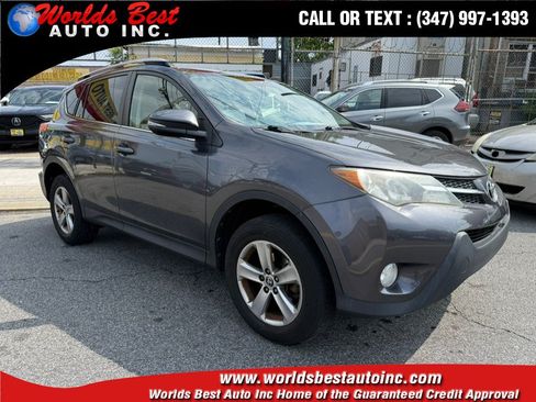 Used 2015 Toyota RAV4 XLE AWD/4WD image 1