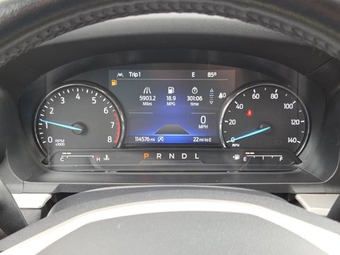 Used 2021 Ford Explorer XLT AWD/4WD image 31