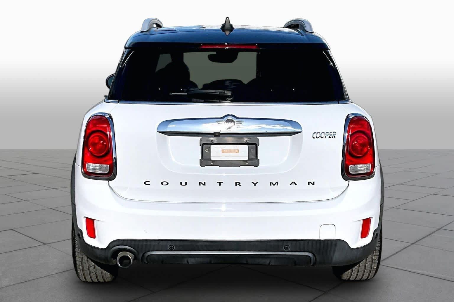 Used 2019 MINI Cooper Countryman FWD image 4