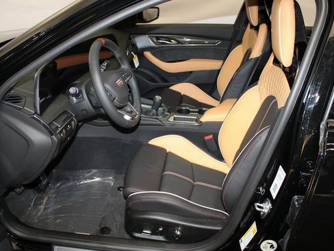 New 2026 Cadillac CT5 V Blackwing image 5