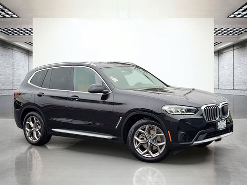 Certified 2023 BMW X3 xDrive30i w/ Convenience Package w/ZPA AWD/4WD image 2