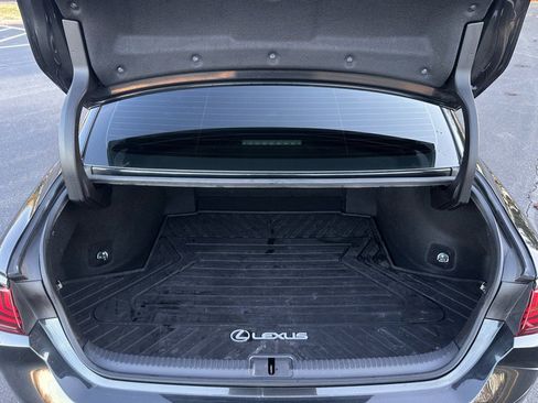 Used 2022 Lexus ES 300h F Sport image 23