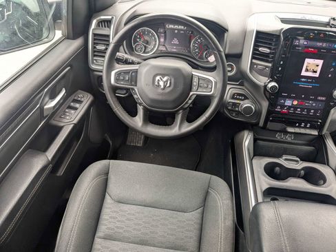 Used 2025 RAM 1500 Big Horn AWD/4WD image 15