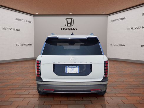 Used 2026 Hyundai Palisade SEL FWD image 10