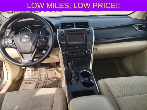 Used 2017 Toyota Camry LE FWD image 14