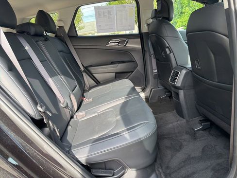 Used 2023 Kia Sportage EX w/ EX Premium Package AWD/4WD image 26