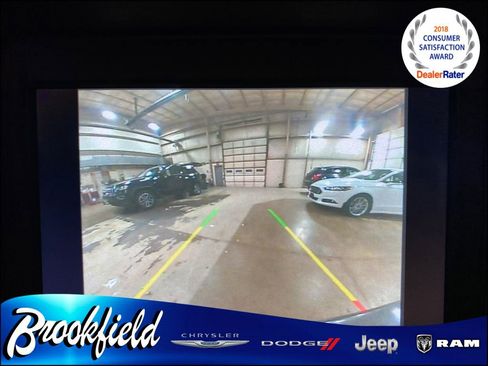 Used 2020 Dodge Charger SXT w/ Leather Interior Group image 20